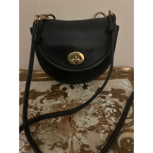 Coach Handbags - Vintage COACH Black MINI TURN LOCK Crossbody CONVERTIBLE Belt Bag 9826 USA